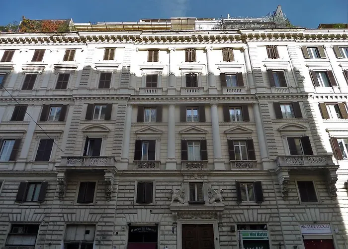 325 Rooms Ai Fori